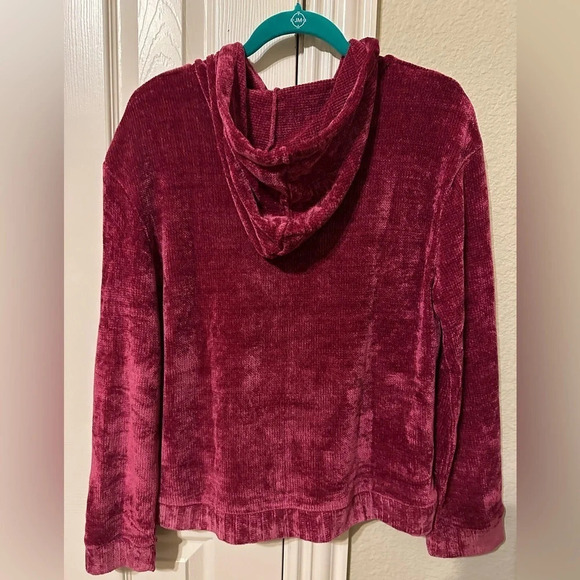 Red Chenille pullover hoodie by Love at First Sight. New with tags. Size L - Picture 1 of 4